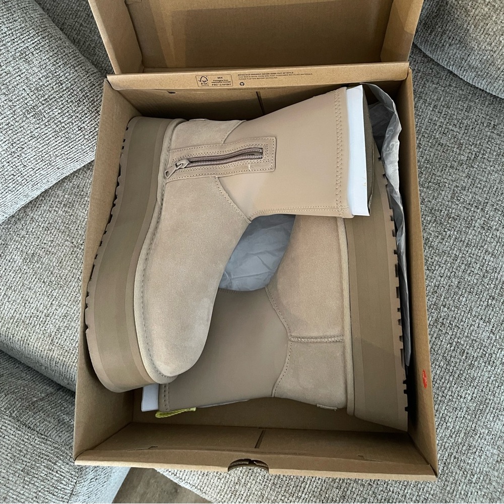 Ugg classic dipper